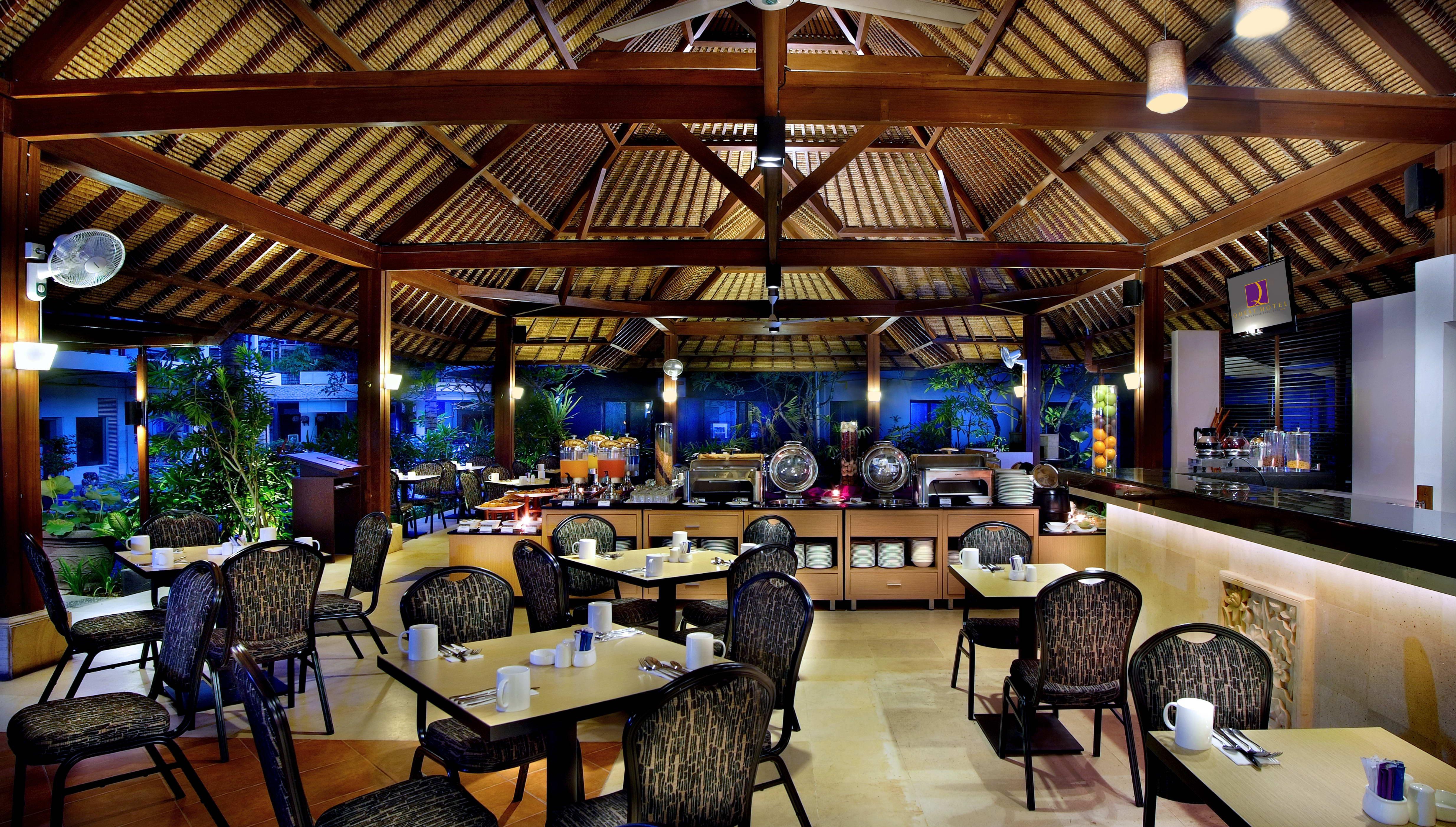 Kuta Central Park Hotel Екстер'єр фото