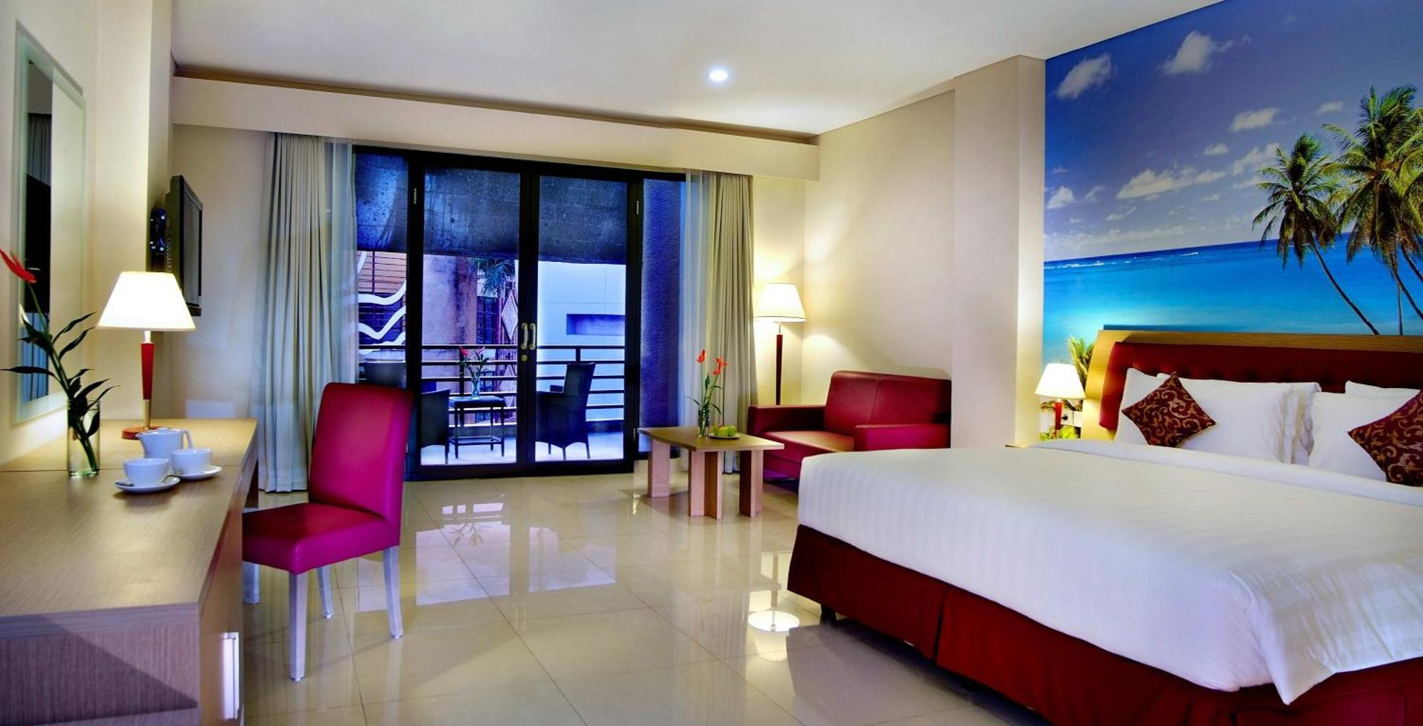 Kuta Central Park Hotel Екстер'єр фото