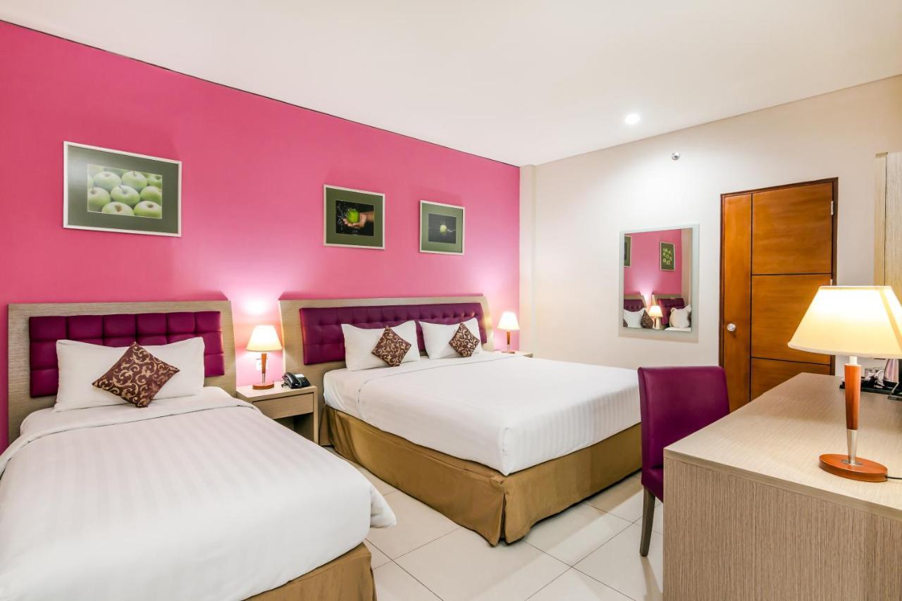Kuta Central Park Hotel Екстер'єр фото