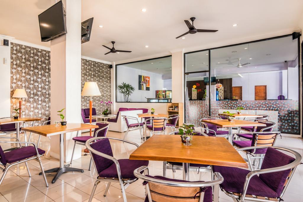 Kuta Central Park Hotel Екстер'єр фото