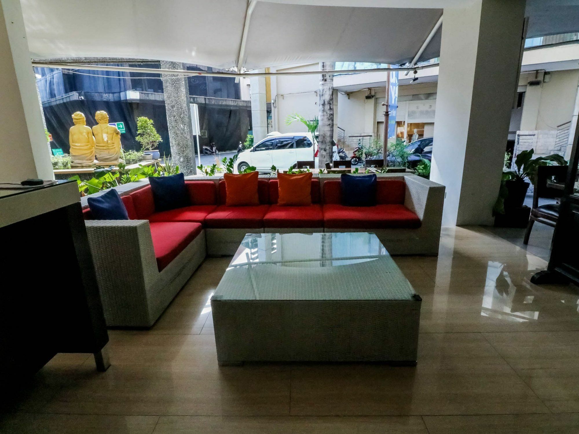 Kuta Central Park Hotel Екстер'єр фото